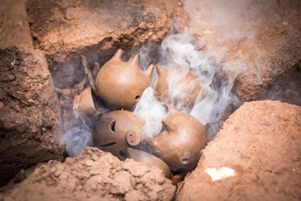 Traditional Pottery Experience - Image 5