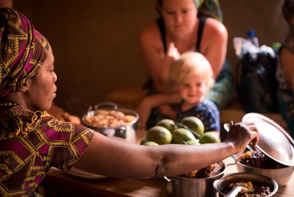 Traditional Pottery Experience - Image 9